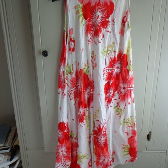 AKSHI COLLECTIONS Sleeveless Asymmetrical Midi Sundress O/S Hibiscus Pattern - Picture 2 of 9